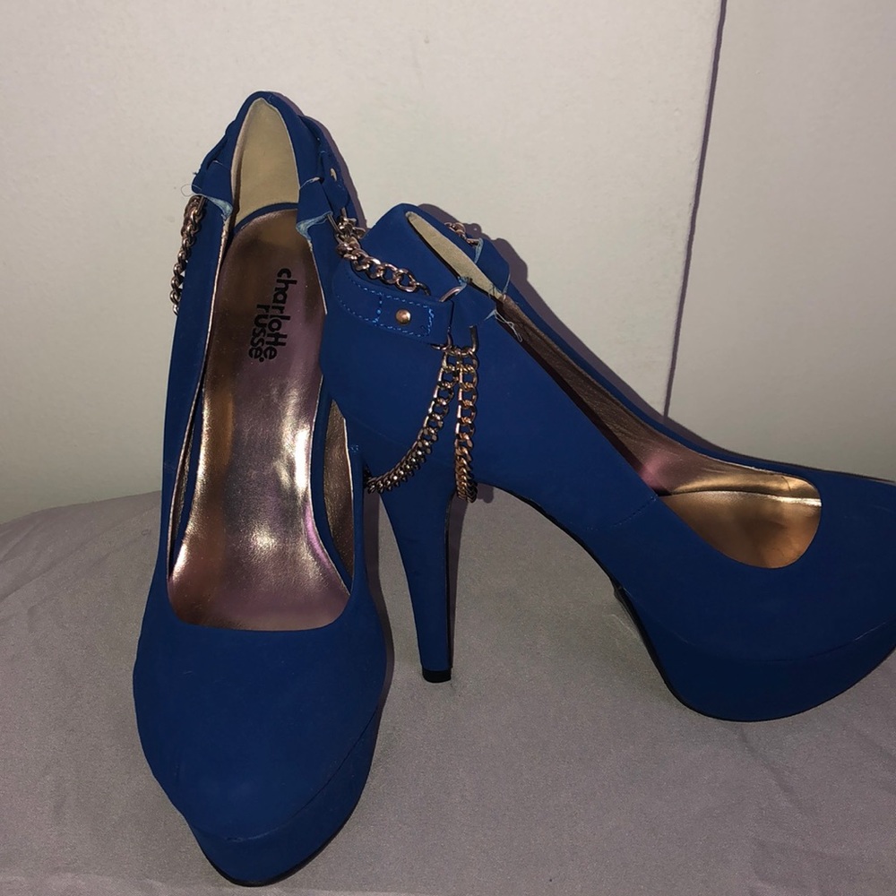 High heels - Picture 2 of 4